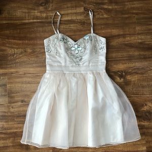 Lipsy Blush Sequenced Dress EUC Women’s 6